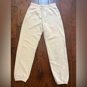 Cream Uniqlo Sweatpants